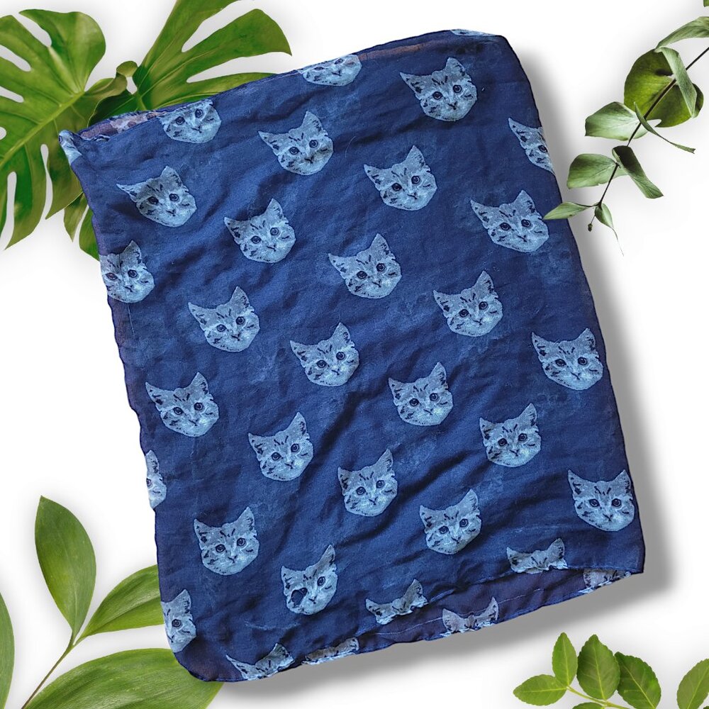 Kitten Infinity Scarf